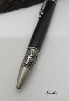angeln-fischen-fliegenfischen-kugelschreiber-stift-mooreiche-holz-morta-antik-zinn-18-11-2020-006