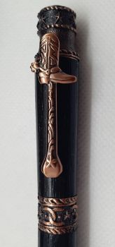 cowboy-reiter-pferd-hufeisen-stiefel-mooreiche-drehkugelschreiber-stift-kugelschreiber-pen-kupfer-09-12-2020-004